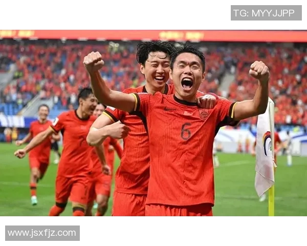 足球明星喜迎新生儿喜讯男宝宝降临家庭幸福加倍